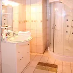 Europa Panzio Bed & Breakfast Mateszalka