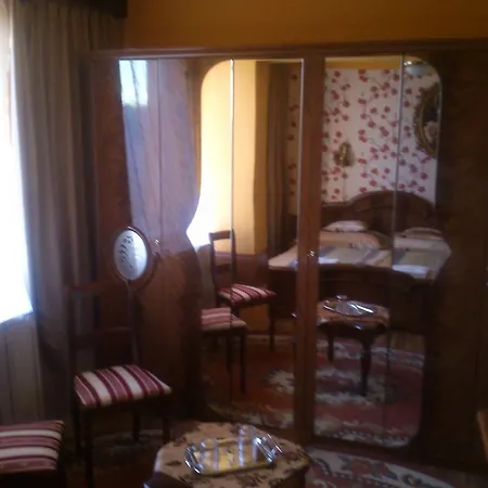 Europa Panzio Bed & Breakfast Mateszalka