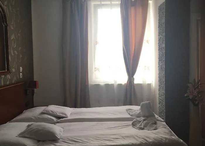Europa Panzio 3* Mateszalka